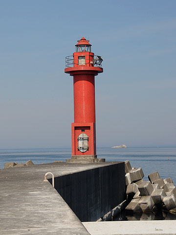 宗谷漁港清浜北防波堤灯台