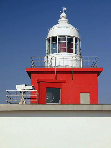 湯沸岬帆掛岩照射灯