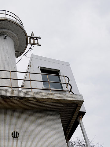 猿ケ城石金岩照射灯