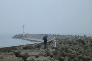 鳥飼港沖防波堤灯台