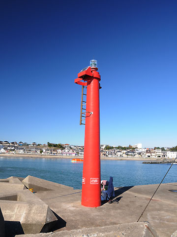 那珂湊港平磯東防波堤灯台