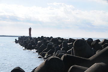 大洗港沖防波堤南灯台