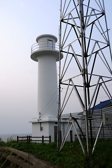 能登小木港犬山灯台