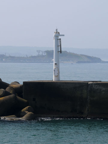 高浜港第4防波堤灯台