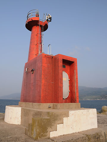 輪島港第1防波堤灯台