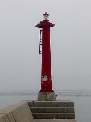 男木漁港1号防波堤灯台