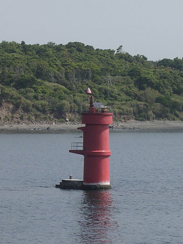 山川港鵜瀬灯標