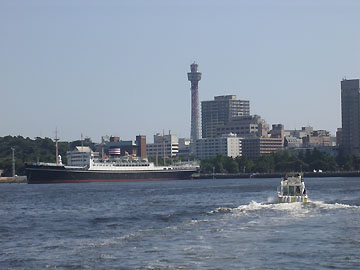 横浜マリンタワー灯台