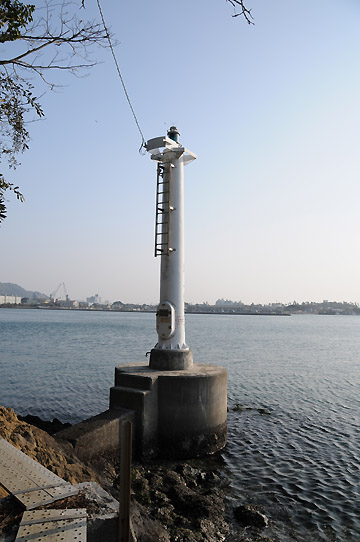 高知港御畳瀬灯台