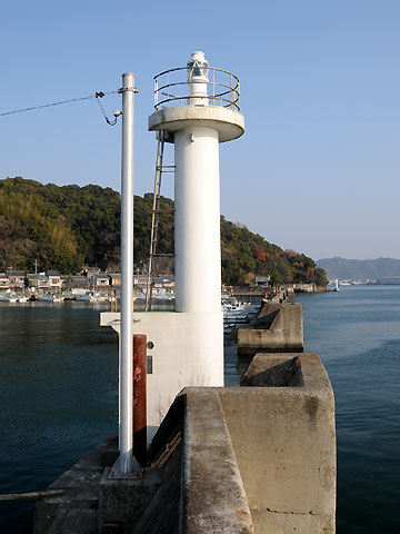 高知港御畳瀬防波堤灯台