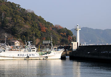 高知港御畳瀬防波堤灯台
