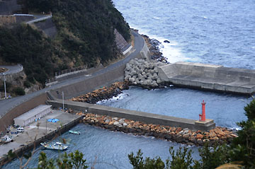 土佐沖ノ島港母島第3防波堤灯台