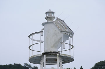 天草港中田防波堤灯台