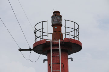 御領港1号防波堤灯台