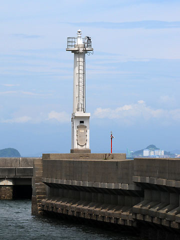 牟田港2号防波堤北灯台