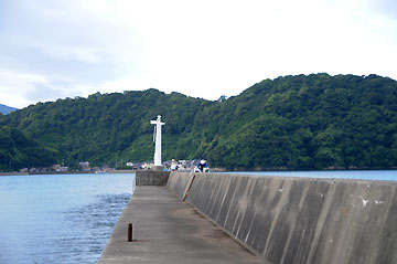 佐敷港計石西防波堤灯台