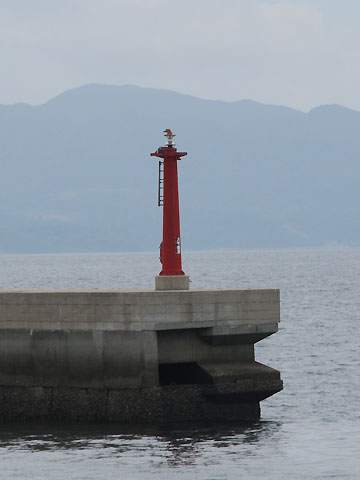 湯島港8号防波堤北灯台