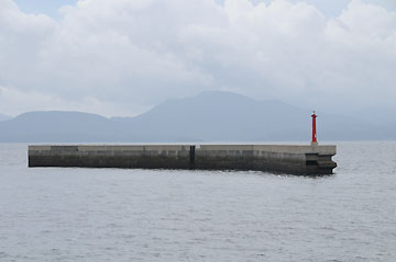 湯島港8号防波堤北灯台