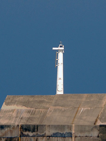 浅茂川港東第2防波堤灯台