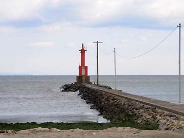 大淀港北防波堤灯台