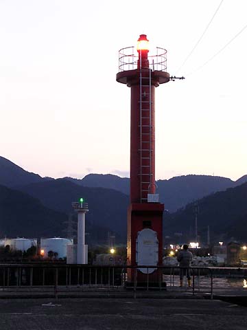 尾鷲港第1防波堤灯台