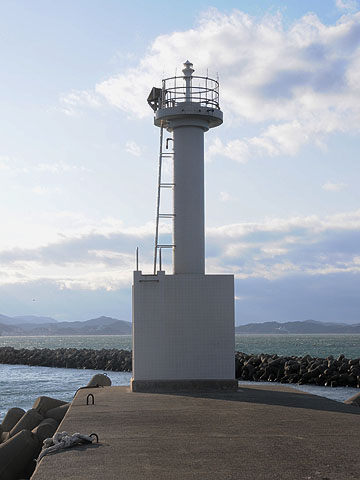 菅島港3号北防波堤灯台