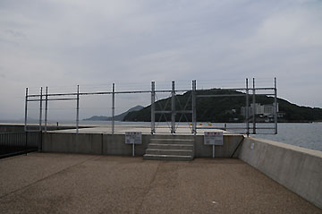 鳥羽港東防波堤灯台