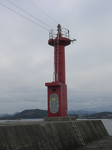門川港庵川防波堤灯台