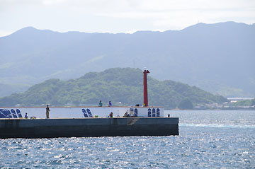 伊王島港仙崎新防波堤灯台