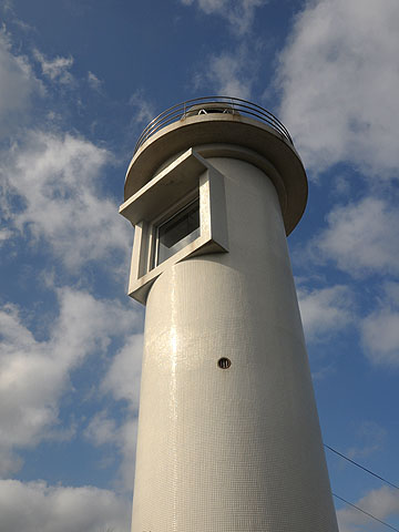 台ヶ鼻ヘタノエグリ照射灯