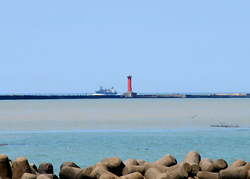 新潟港西区第2西防波堤灯台