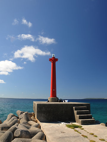 池間港第二防波堤灯台