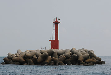 石垣港沖南防波堤北灯台