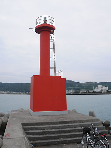 金武中城港馬天北防波堤灯台