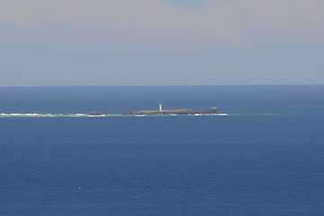 島尻港大神東防波堤灯台