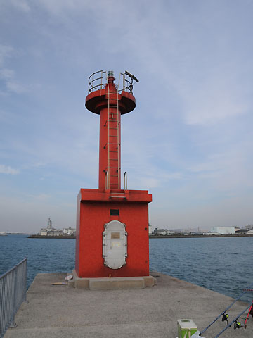 阪南港泉佐野A防波堤灯台