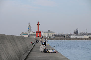 阪南港泉佐野A防波堤灯台