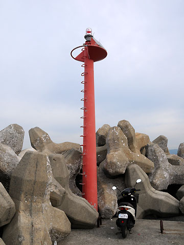 樽井漁港西防波堤灯台