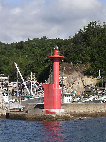 五十猛港泊ケ鼻防波堤灯台