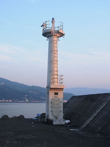 伊東港第1防波堤灯台