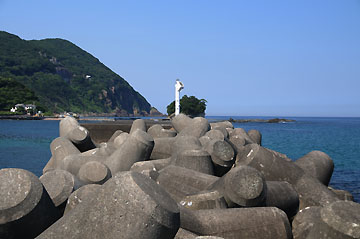 伊豆白浜港梶浦第5号防波堤灯台