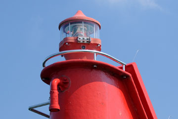 西浦港足保1号防波堤灯台