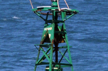 大井川港第1号灯浮標