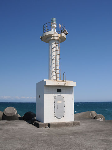 大井川港南防波堤灯台