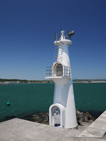 御前崎港防波堤C灯台