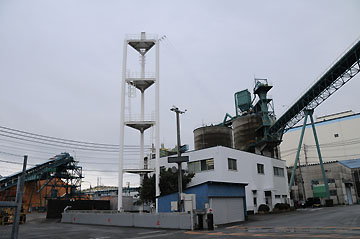 清水港導灯（前灯）