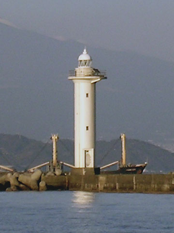 清水港三保防波堤北灯台