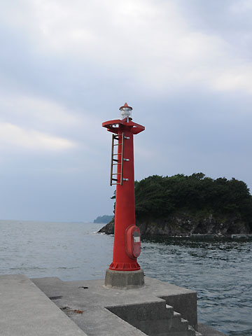 静浦港馬込1号防波堤灯台