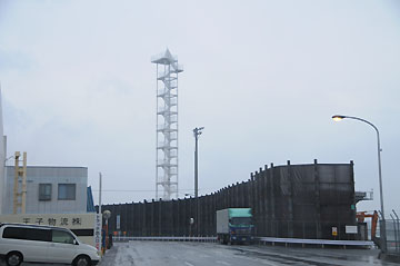 田子の浦港導灯（前灯）