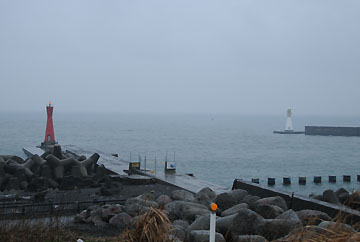 田子の浦港西防波堤灯台